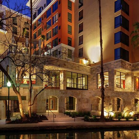 Hampton Inn & Suites San Antonio Riverwalk Eksteriør billede